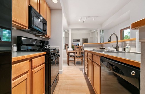 River Rock Condo | Quiet Urban Escape – Backs to Poudre River Trail!