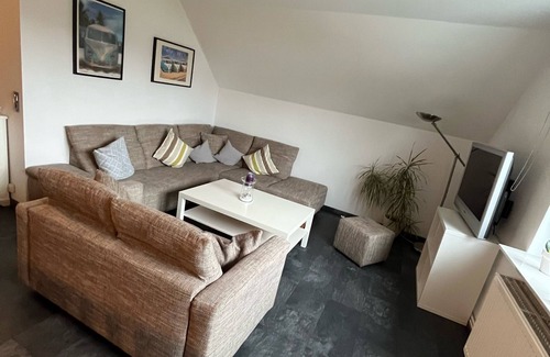 Nordenham Apartment | Quiet vacation apartment with a view of Bremerhaven