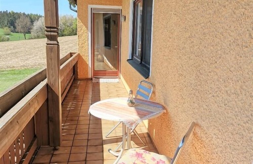Thanstein Apartment | Quiet vacation apartment (100 sqm) with sunny terrace