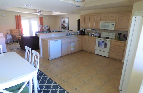 Aransas Pass House | Quiet Vacation Home, close to Conn Brown Harbor, Rockport, and Port A beaches.