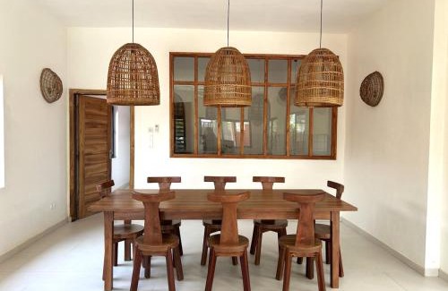 Seme-Kpodji Villa | Quiet Villa Near Sea, Cotonou