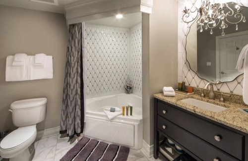 Williamsburg Resort | Quiet Villa with Access to AMAZING Amenities