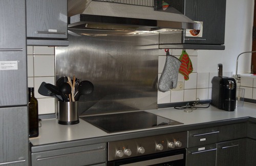 Weiterstadt Apartment | Quiet well-kept apartment, Frankfurt Airport 23 km, A5 easily accessible
