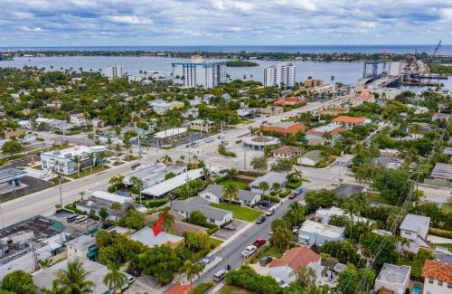 Southside Apartment | Quiet West Palm Beach Guest Cottage Near the Beach!