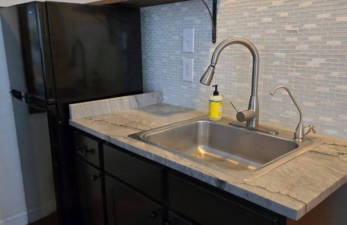 Odessa House | Quiet West Texas Comfort – Odessa Guest House Rental
