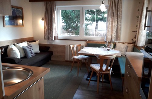 Tobadill Apartment | Quietly located apartment with garden