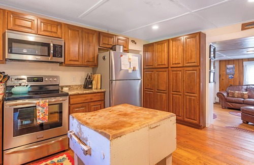 Clinton Cabin | Quigley Cabin -Sleep to the sound of Brewster Creek right outside the window