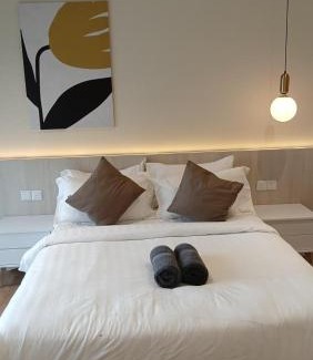 Kuala Lumpur City Centre Apartment | Quill Residence- City View Condo by Azmila