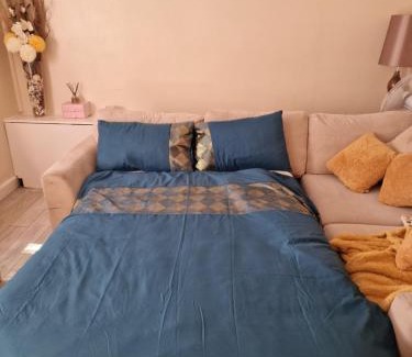 Cradley Bed & Breakfast | Quin homes