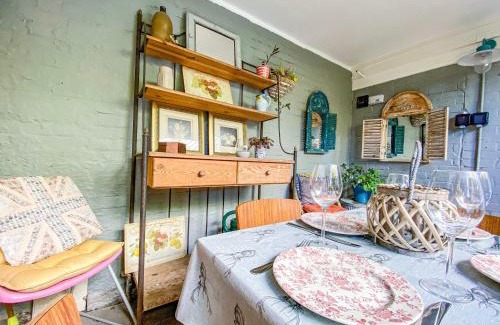 Tenterden House | Quince Cottage