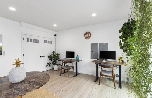 Whittier Heights Apartment | Quinn's sweet suite - Micro Studio - 91Walkscore