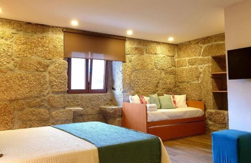 Terras de Bouro Cottage | Quinta da Casa dos Santos - Inside Gerês