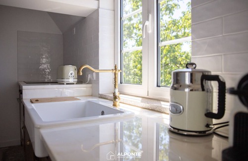 Bico House | Quinta da Costeira - Casa Azul do Limoal