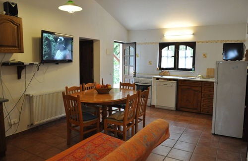 Azia House | Quinta da Tosca, Rogil, Aljezur, Former farm with apartments for 2-14 pers