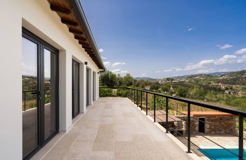Arco de Baulhe House | Quinta De Fundevila - Private farm with 3 suites