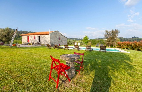 Bico House | Quinta do Olival - Adega do Buraco House