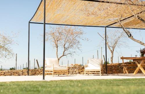Queimada House | Quinta do Olival Loft Farmhouse in Douro Valley