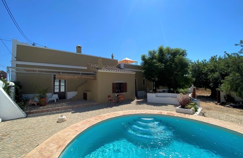 Santo Estevao Villa | Quinta do Pinto - Holiday Villa near Faro, Algarve | 4 Bedroom, Pool, Rooftop