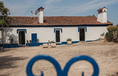 Portalegre House | Quinta dos Penedos is a welcoming house, ideal for relaxing and resting! n