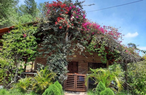 Gualaceo Cottage | Quinta LA Veranera, Ubicado A 20 Minutos DE LA Ciudad DE Cuenca-ecuador