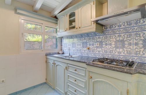 Santo da Serra House | Quinta dos Abutitos