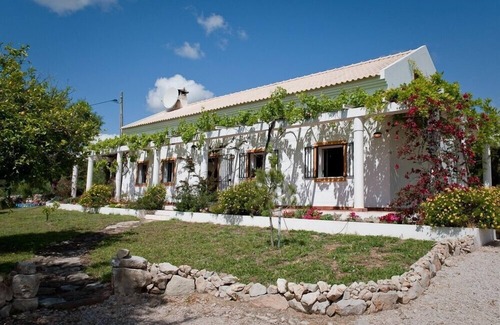 Santo Estevao Villa | Quinta Tara, Secluded Hilltop Villa with private swimming pool and garden