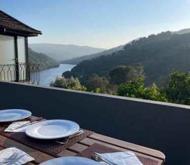 Ribadouro House | Quinta Vale do Cabo