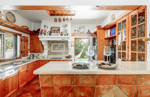 Campina House | Quintal das Oliveiras by Interhome