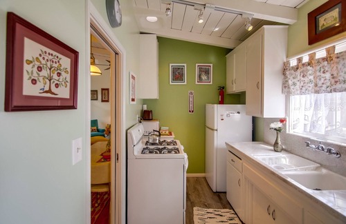 Ocean Beach Cottage | Quintessential Ocean Beach cottage just 1 block from the beach!