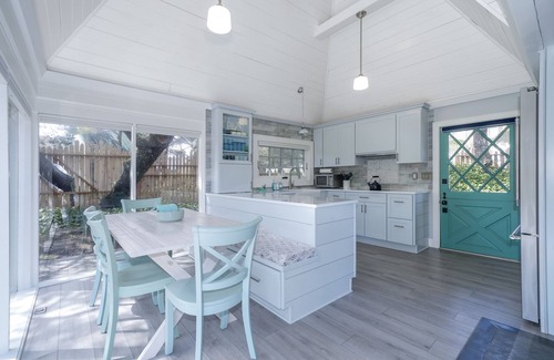 Neskowin Cottage | Quintessential Renovated Historic Cottage in Neskowin Village + Hot Tub