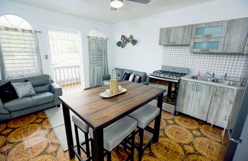 Aguada Apartment | Quiques Town House A2 - 2BR/1BR Apartment