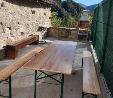 Barzana House | Quirós Villa Tranquila de Salcedo 1
