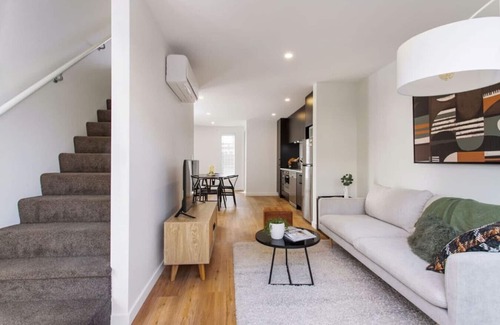 Christchurch House | Quirky New Stylish Free Park