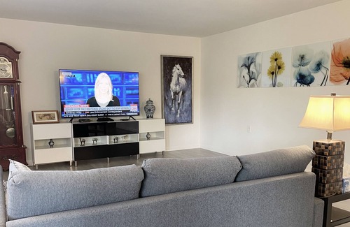 Laguna Woods Condo | ⛳ Quite and Convenient condominium in the 55+ community, 10 min to Laguna beach