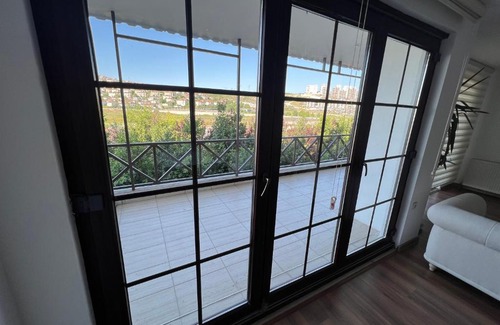 Basaksehir Apartment | Quite and nice Villa floor