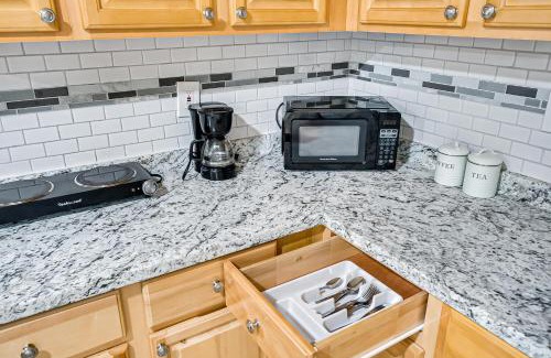 Elizabeth Apartment | Quite and Spacious Apartment