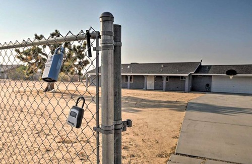 Apple Valley Other | Quite Beautiful Shabby Chic 3/3 Bedrooms home.