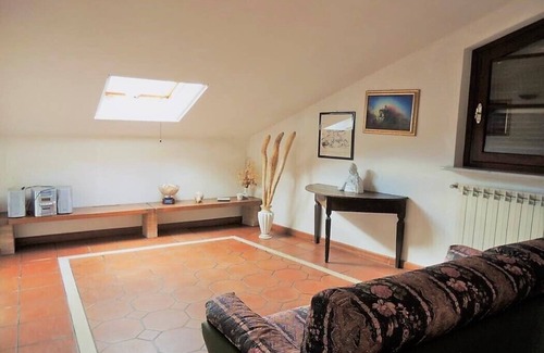 Seravezza Apartment | Quite, exclusive apartment, sea view, garden with bbq, equipped terrace