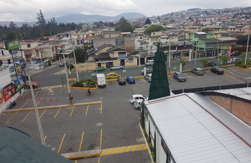 La Carolina House | Quito Guest House apartments