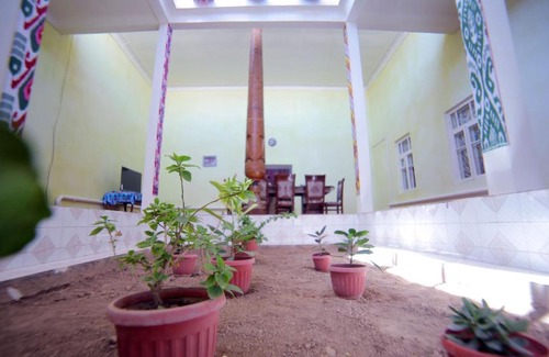 Itchan Kala House | Qutlug Qadam Guest House