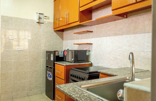 Mlolongo Apartment | Quzuri Homestay Spacious 3-bedroom apartment Near JKIA and SGR Nairobi with WiFi