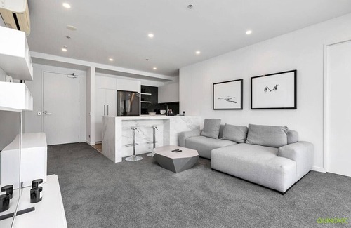 Auckland Central Business District Apartment | QV Modern Waterfront 2-bedroom apartment - 079