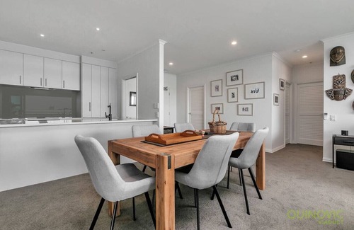 Auckland Central Business District Apartment | QV Spacious Waterfront 2 Bedroom Apartment - (791)