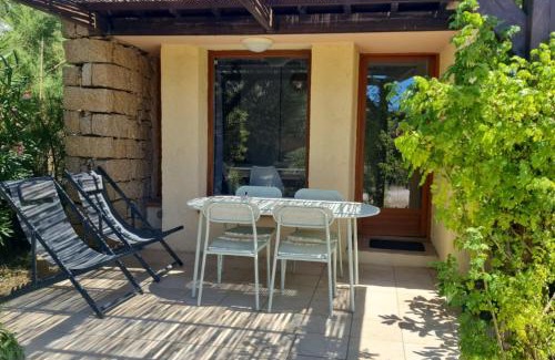 Serra-di-Ferro Apartment | Résidence Alba Rossa - Mini Villa - 4 personnes - Piscine collective