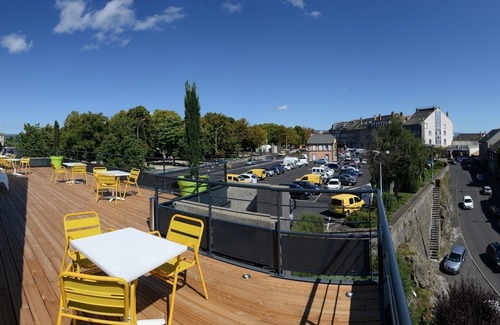 Alleuze Apartment | Résidence Apparten Ville Appartement 5 Personnes