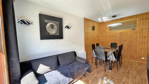 Puy-Saint-Vincent Apartment | Résidence Dame Blanche - DBA323 - APPT 1 CHAMBRE + CABINE - BALCON - 6 PERSONNES - Secteur 1800 MAE-2354