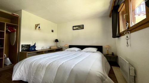 Puy-Saint-Vincent Apartment | Résidence Dame Blanche - DBA213 - APPT 1 CHAMBRE + CABINE - BALCON - 6 PERSONNES - Secteur 1800 MAE-4674