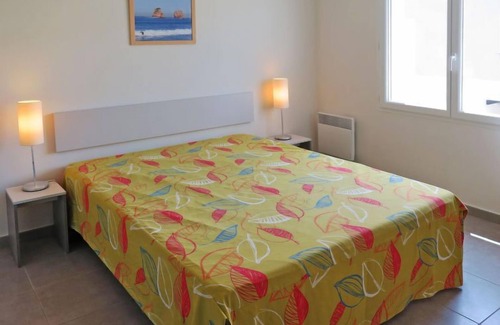 Vieux-Boucau-les-Bains Apartment | Résidence Lagocéan T3 Sup. by Interhome