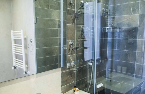 Sidi Daoud Apartment | Résidence Malaga: Luxe et confort à La Marsa