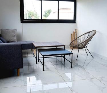 Mamoudzou Apartment | Résidence SASA - Appartements Calmes & Centraux pour Voyages d'Affaires